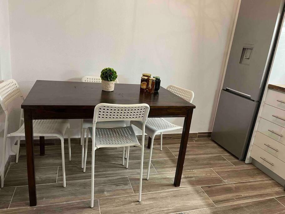 μιτάτο οίτη Appartement *